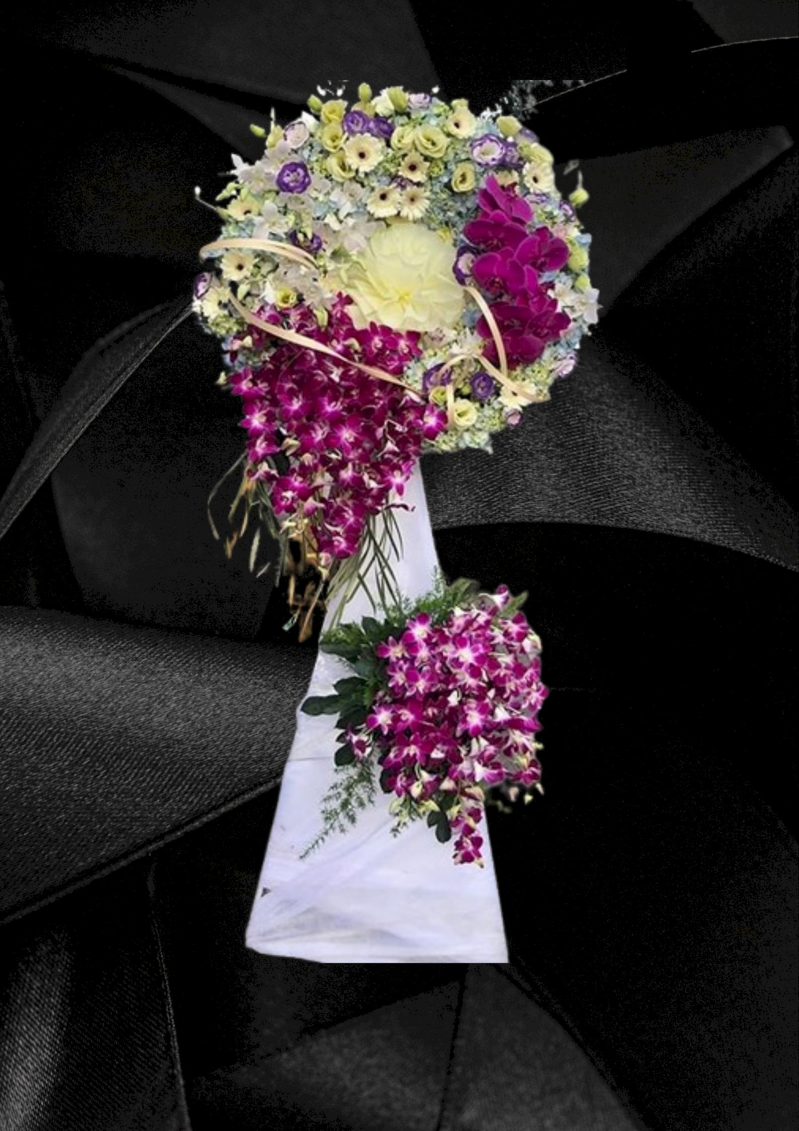 Kệ hoa chia buồn sang trọng - LDNK202