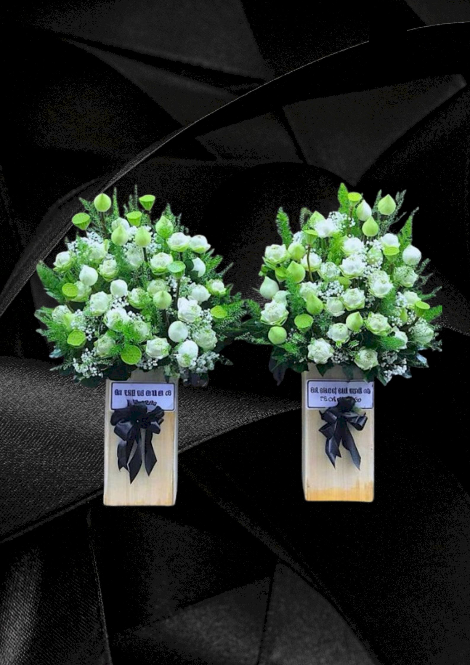 Kệ hoa sen chia buồn tang lễ - LDNK267