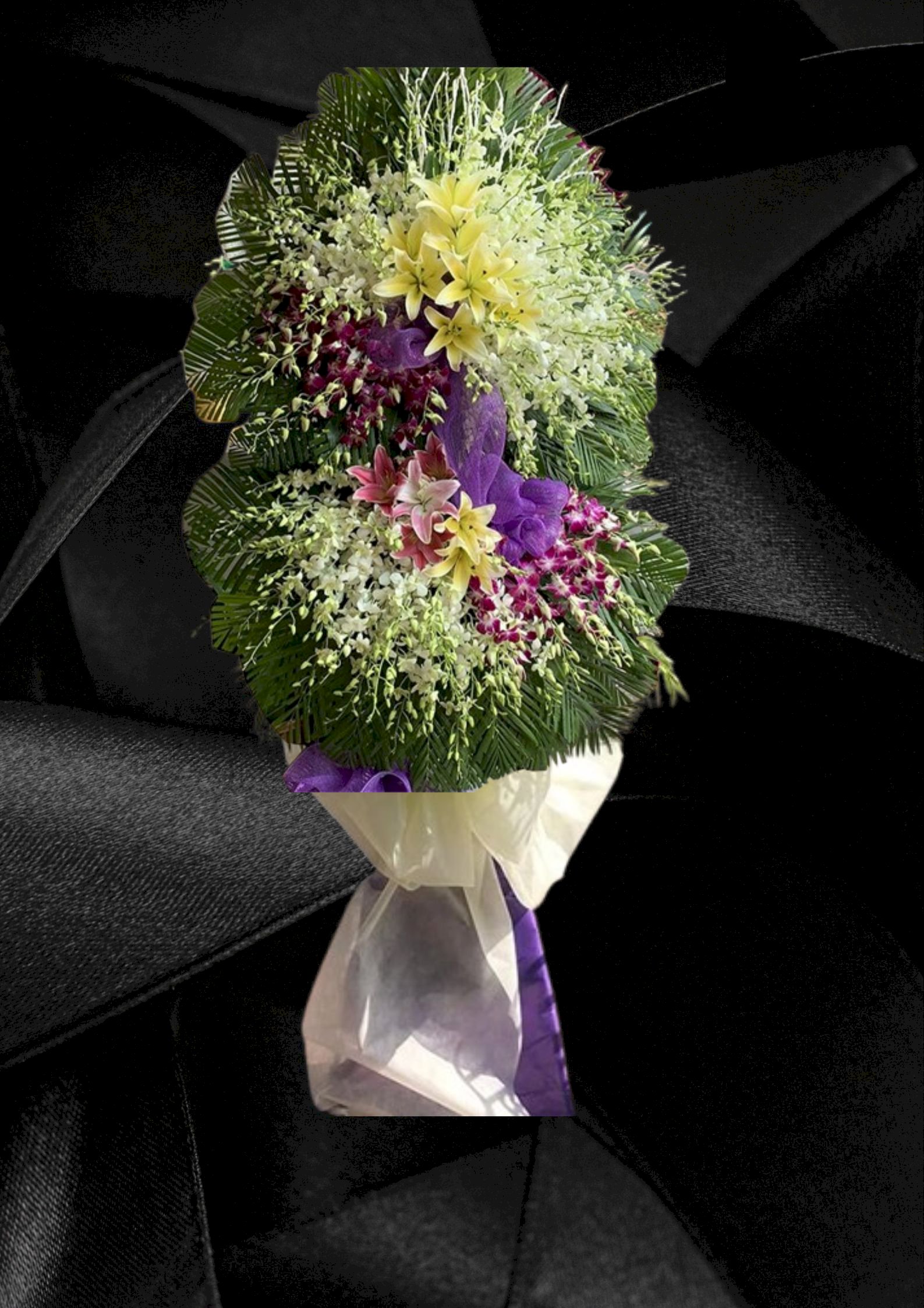 Vòng hoa chia buồn viếng tang lễ - LDNK209