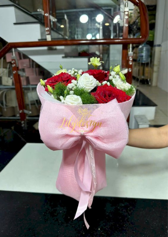 Bó hoa hồng chúc mừng sinh nhật bạn gái - LDNK158