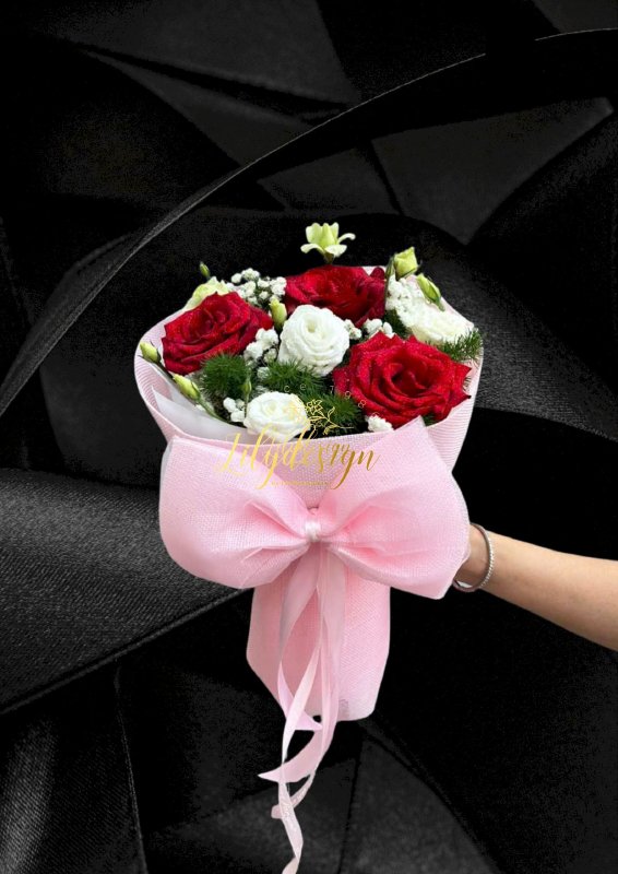 Bó hoa hồng chúc mừng sinh nhật bạn gái - LDNK158